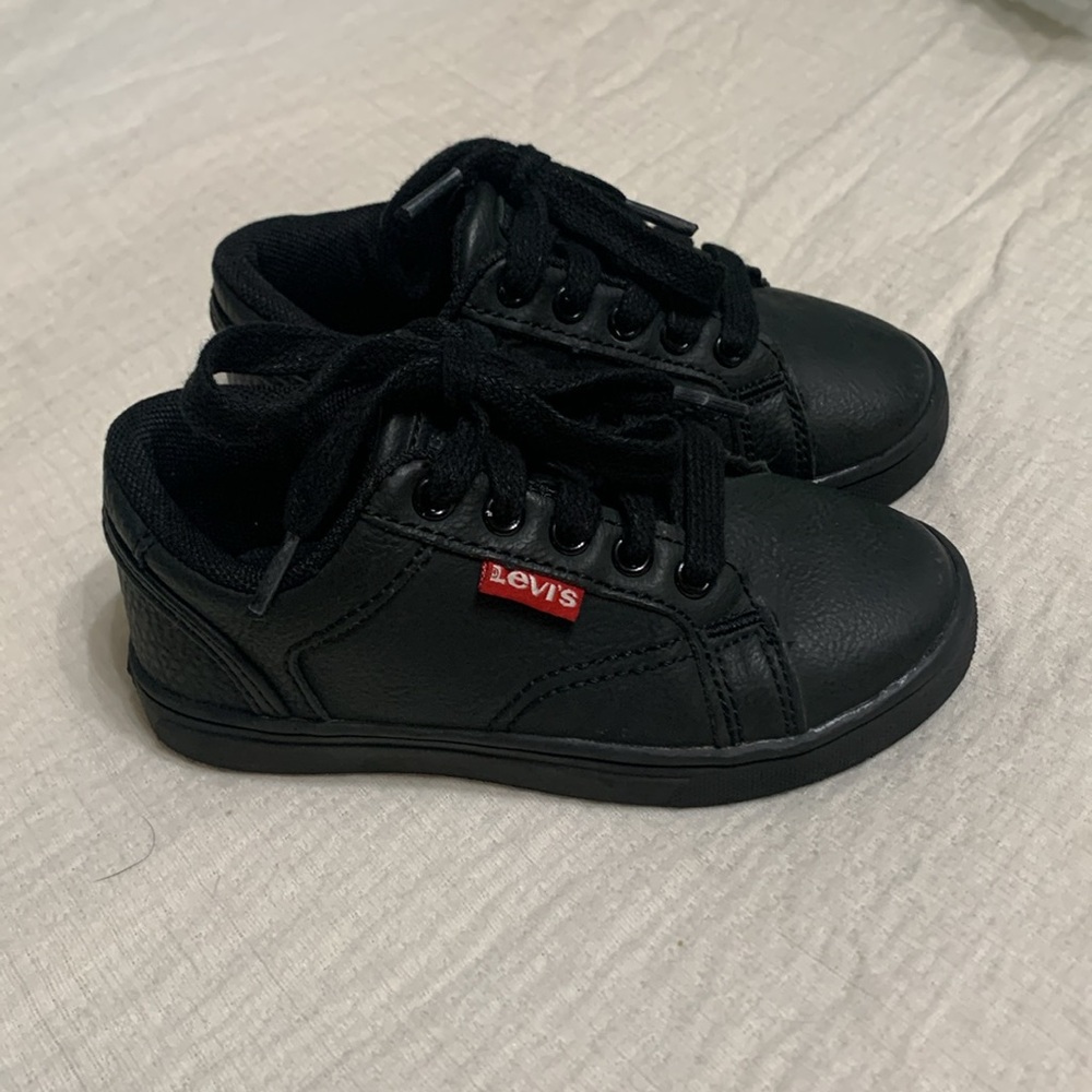 Toddler Boys Size 9 Levi’s Shoes
